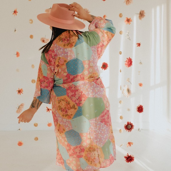 Spell Floral Multicolor Freda Patchwork Kimono Robe in Lolly - Picture 4 of 12